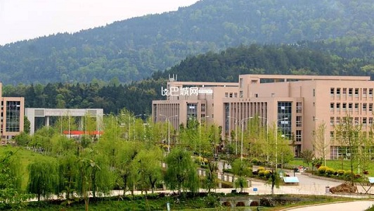 成都市2021年初中畢業(yè)生可以讀中專學(xué)校嗎