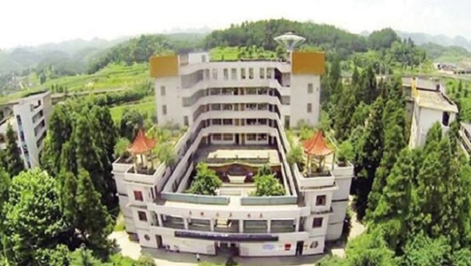 四川鐵路有哪些學(xué)校(四川鐵路衛(wèi)生學(xué)校)