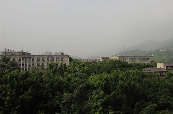 四川經(jīng)濟(jì)管理學(xué)校網(wǎng)站