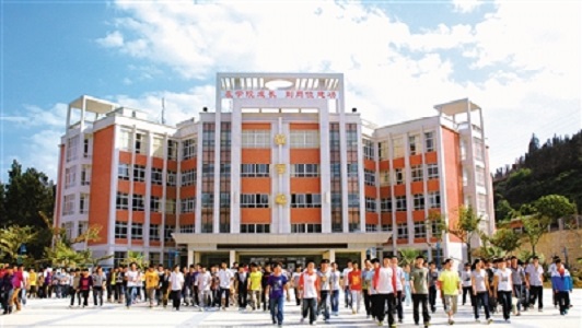 成都附近技校(成都附近景點(diǎn)有哪些好玩的地方)
