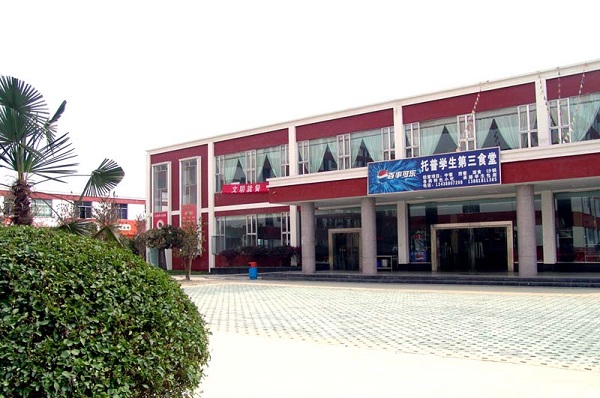 成都市2021年女孩讀衛(wèi)校學(xué)什么好