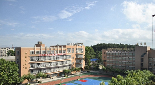 四川2021年男孩子學(xué)習(xí)什么衛(wèi)生學(xué)校好