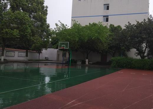 成都青蘇職業(yè)中專怎么樣，好不好