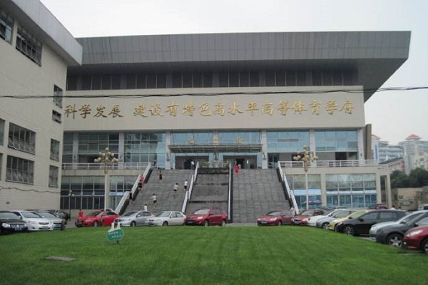 四川大學(xué)有哪些汽修學(xué)校？