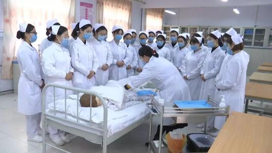 四川女生上什么汽修學校比較好？