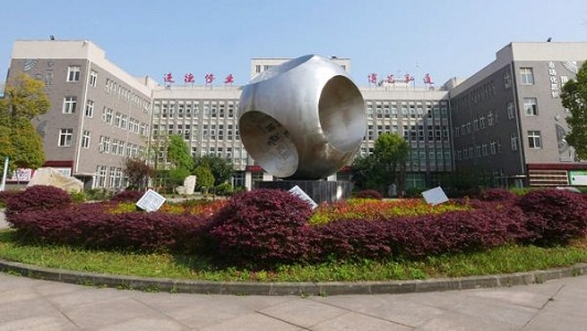 四川2022年女生中專學(xué)校學(xué)什么好