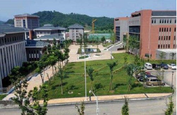 四川省營(yíng)山崗位實(shí)驗(yàn)學(xué)校2022年寢室標(biāo)準(zhǔn)