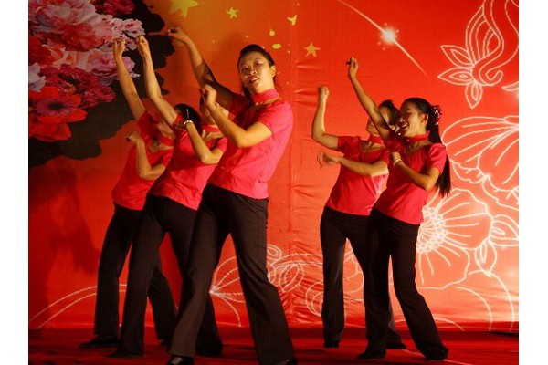 2022年成都青華職業(yè)學(xué)校有哪些專業(yè)？