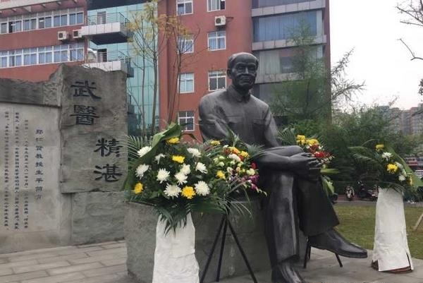 四川省南充旅游職業(yè)中專學(xué)校2022年培訓(xùn)費(fèi)、收費(fèi)標(biāo)準(zhǔn)是多少圖3