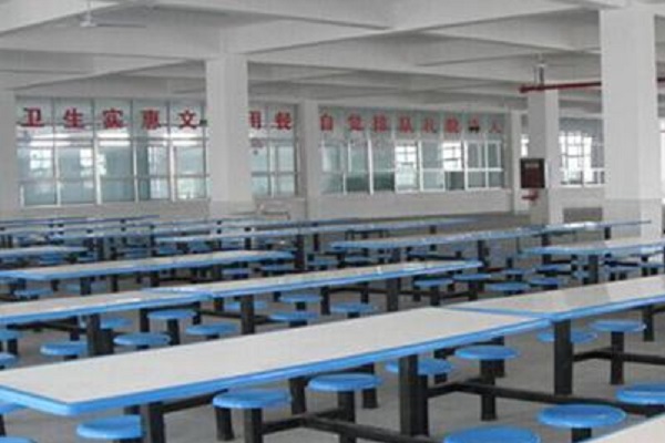 2022年四川電子商務(wù)學(xué)校招生簡(jiǎn)章