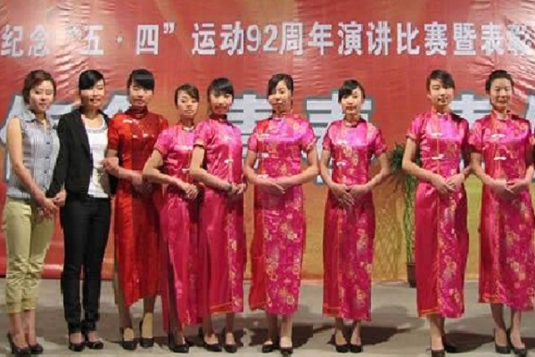 四川招生航空服務(wù)學(xué)校保就業(yè)的(西南航空學(xué)院就業(yè)情況)