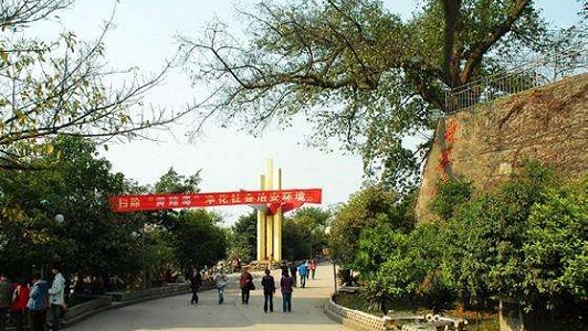 都江堰職業(yè)中學(都江堰職業(yè)中學老師)