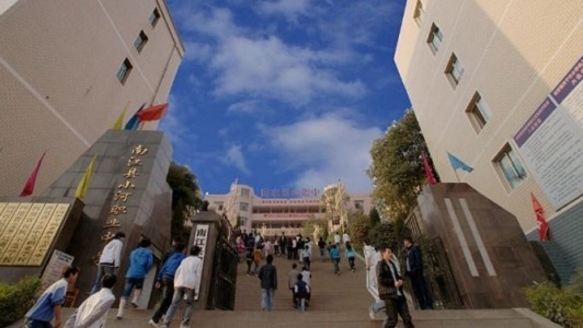 四川省工業(yè)設(shè)備安裝技工學(xué)校怎么樣，好不好