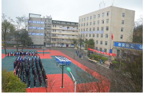 2022年成都計算機(jī)學(xué)校什么專業(yè)適合男生？