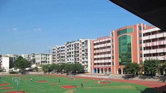 四川南充師范學(xué)校如何、怎么樣