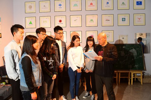 2022年四川江油工業(yè)學(xué)校有哪些專業(yè)？