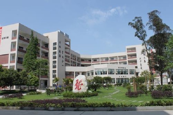 2022年成都百年農工子弟職業(yè)學校宿舍條件