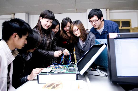 2021年成都什么護理學校就業(yè)好