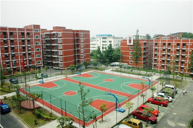 成都市2021年護理學校是啥文憑