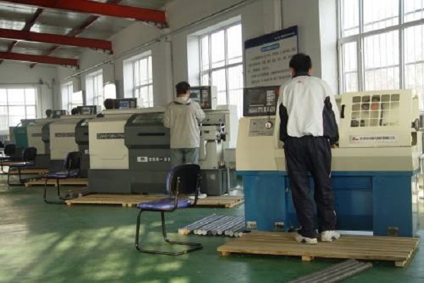 2022年成都德圣中等職業(yè)學(xué)校招生辦聯(lián)系電話