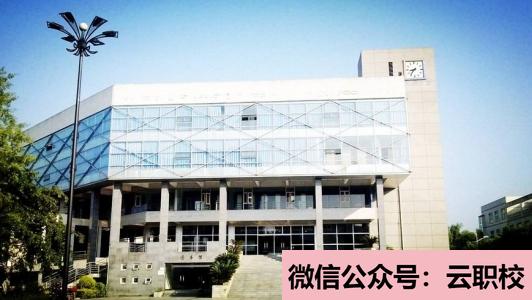 適合男生的衛(wèi)校專(zhuān)業(yè) 男生讀衛(wèi)校的優(yōu)勢(shì)(蘇州2021年適合男生的衛(wèi)校專(zhuān)業(yè))