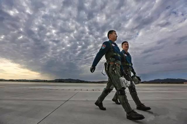 青少年航空學(xué)校學(xué)費(fèi)的簡單介紹圖1