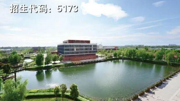 包含成都有哪些大學(xué)?？茖W(xué)校的詞條