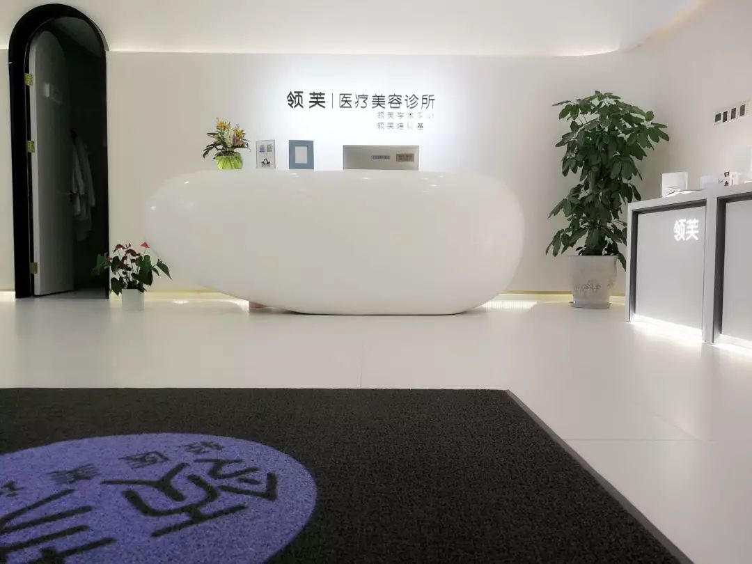成都學(xué)醫(yī)美哪家學(xué)校好(川內(nèi)學(xué)醫(yī)的專科學(xué)校)
