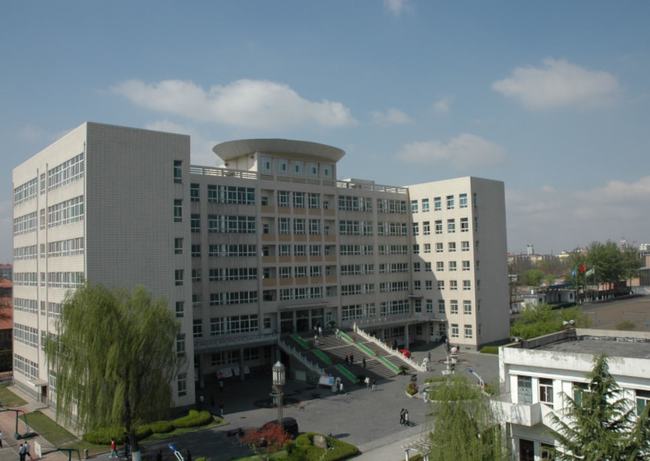 職業(yè)技術(shù)學(xué)校哪個專業(yè)比較好(學(xué)電腦培訓(xùn)多少錢學(xué)費(fèi))