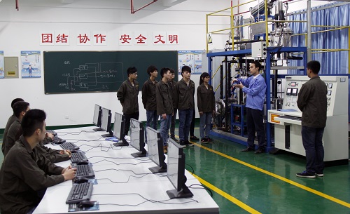 柳州化工技工學校官網的簡單介紹