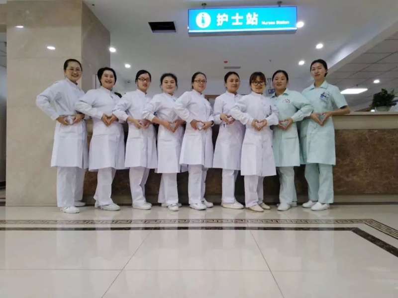 在北京學(xué)護士哪個學(xué)校最好(北京護理學(xué)院)