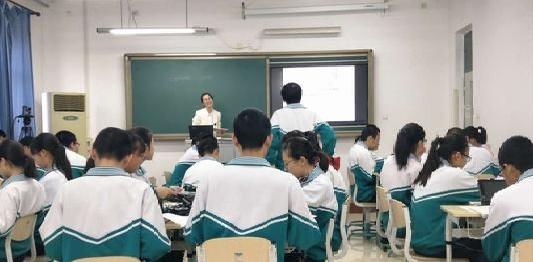 封閉式學(xué)校什么(封閉式學(xué)校什么時(shí)候開學(xué))