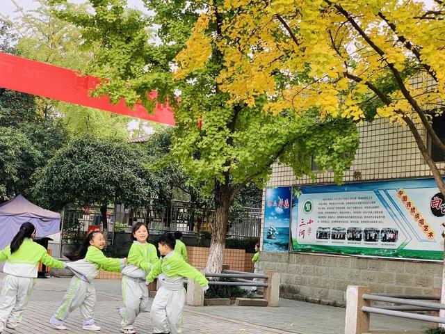 新都一中實驗學(xué)校(新都一中實驗學(xué)校老師名單)