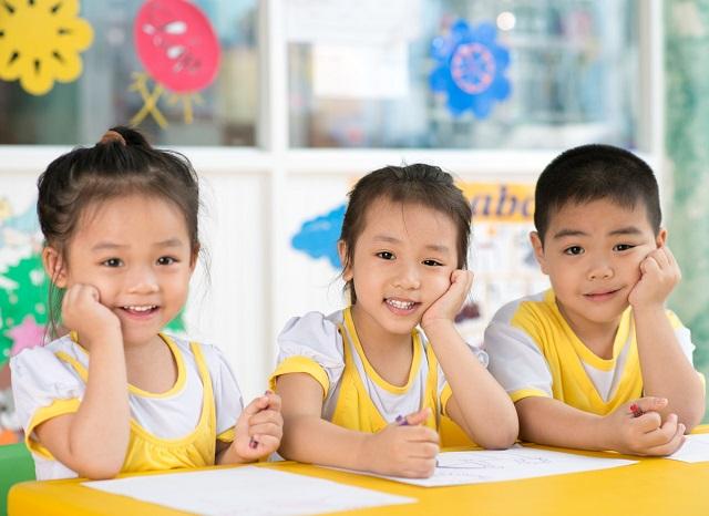女孩子考不上高中讀什么學校好(女生考不上高中讀什么)