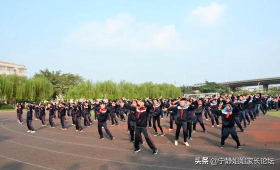 成都私立小學校一覽表(北京私立學校小學排名)