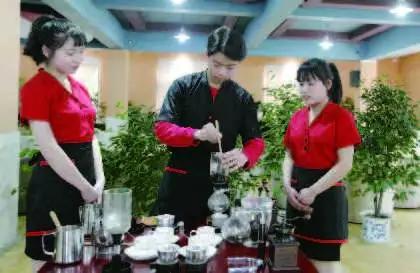 成都工業(yè)職業(yè)技術(shù)學院學費是多少(成都工業(yè)職業(yè)技術(shù)學院教務(wù)系統(tǒng))