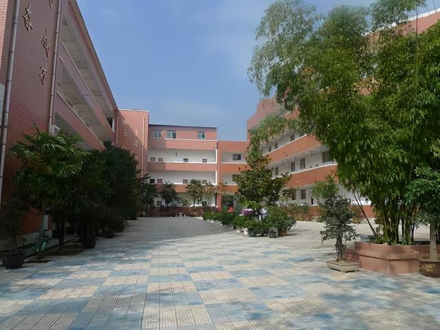 貴陽中職學校排名榜(貴陽的職業(yè)學校排名榜)