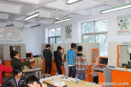 不要分數(shù)的中專學(xué)校(武漢不要分數(shù)的中專學(xué)校有哪些)