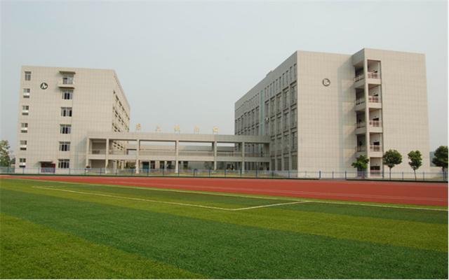 室內(nèi)設(shè)計(jì)大專(zhuān)學(xué)校排名(室內(nèi)設(shè)計(jì)大專(zhuān)學(xué)校排名江西省)