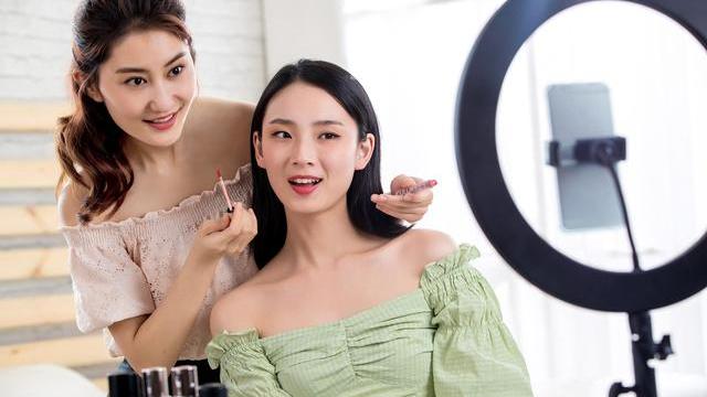 職業(yè)學校有什么專業(yè)適合女生(女子職業(yè)學校有什么專業(yè))