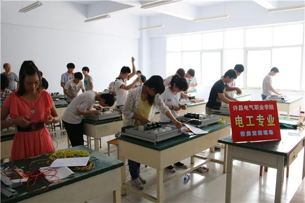不用考直接讀的大專學(xué)校(有沒(méi)有不用考試的大專)