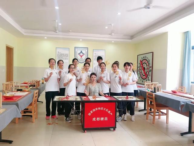 成都市職業(yè)高級(jí)中學(xué)(成都市財(cái)貿(mào)職業(yè)高級(jí)中學(xué))圖3