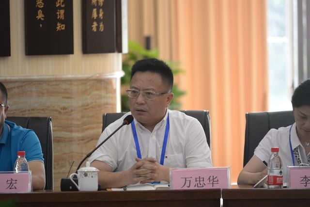 成都電子信息技術(shù)學校(成都電子信息技術(shù)學校是中專還是大專)