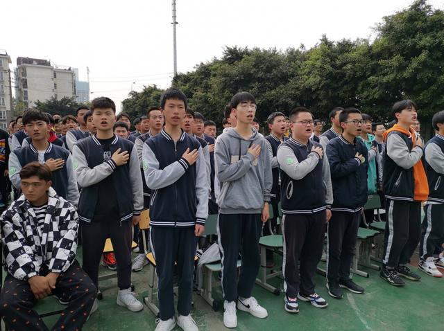 成都建筑職業(yè)中專(zhuān)學(xué)校(湖南建筑高級(jí)技工學(xué)校)