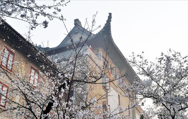 四川鐵路職業(yè)技術(shù)學(xué)校(四川鐵路職業(yè)技術(shù)學(xué)校錄取分數(shù)線)