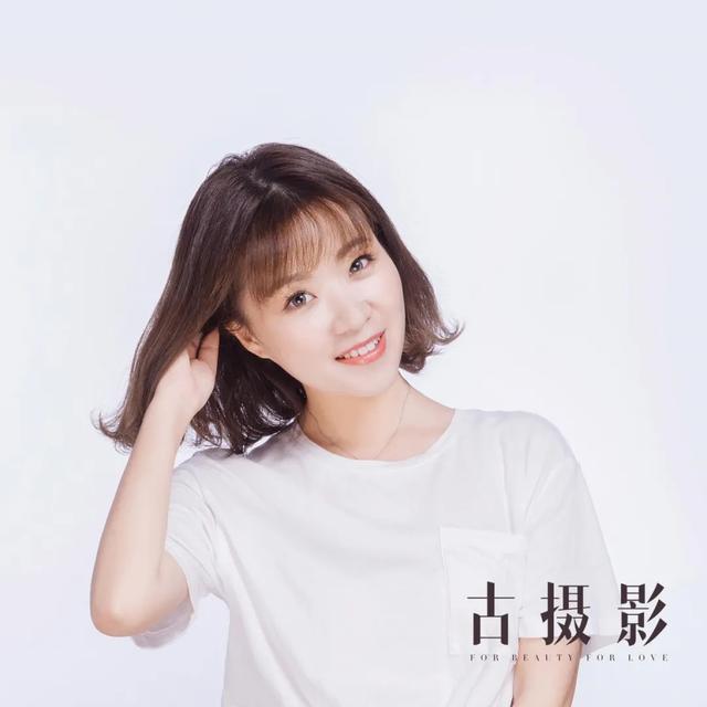 成都藝術(shù)職業(yè)學(xué)院學(xué)費(成都藝術(shù)職業(yè)學(xué)院鄧一)