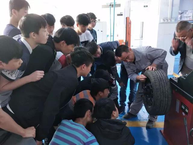 南充技術學校(四川省南充技術學校)