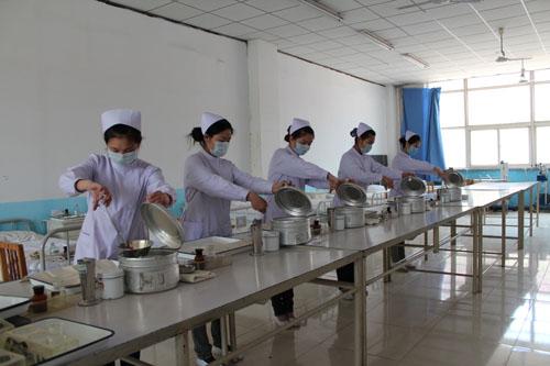初中畢業(yè)報考學校(初中畢業(yè)可以報考幼師學校嗎)