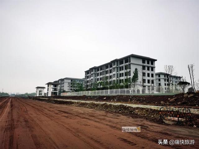 自貢職高學(xué)校(自貢職高學(xué)校名稱(chēng))