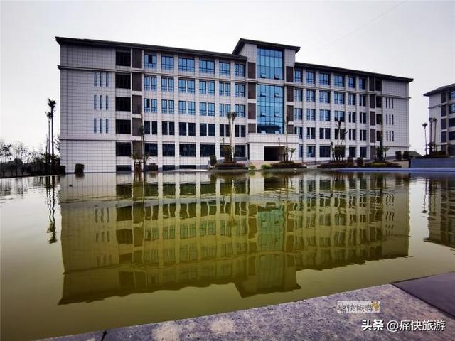 自貢職高學(xué)校(自貢職高學(xué)校名稱(chēng))